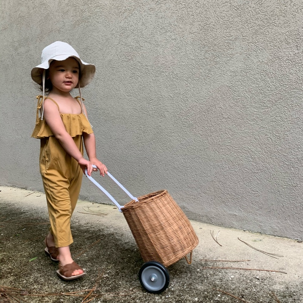 Linen hat